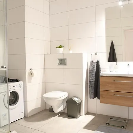 Apartament Zwierzyniecka 28c Апартаменты *